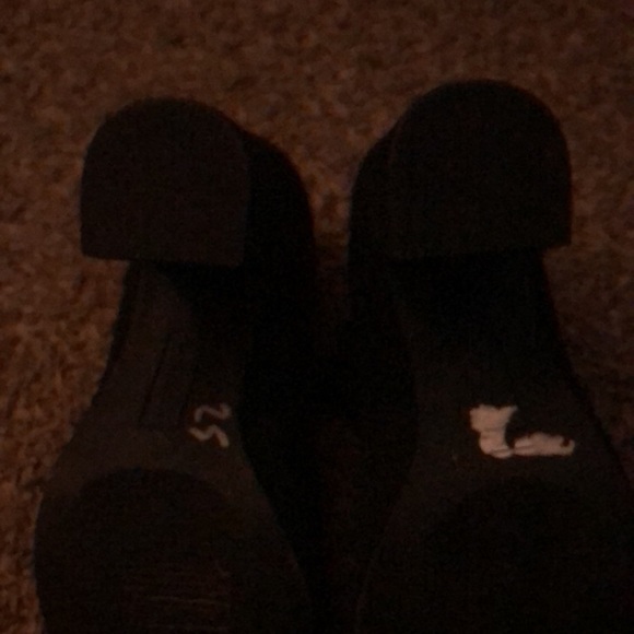 Black booties - Picture 4 of 6